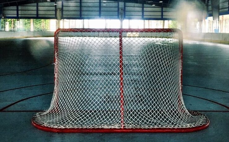 Should you play hockey year round?