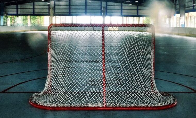 Should you play hockey year round?