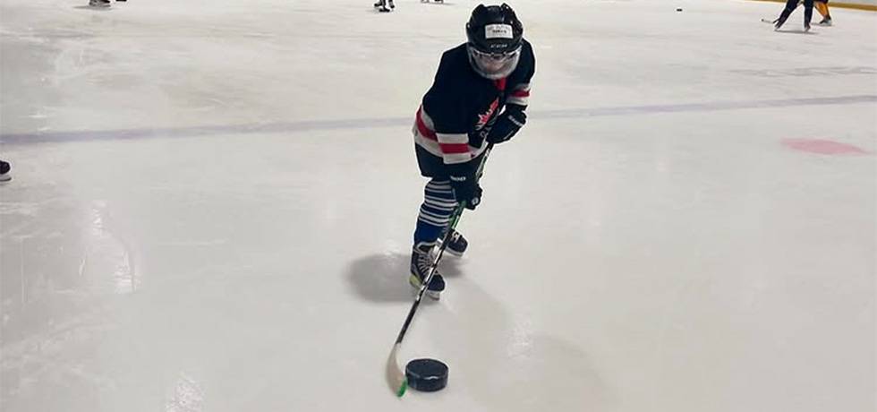 Hockey for the blind continues to grow